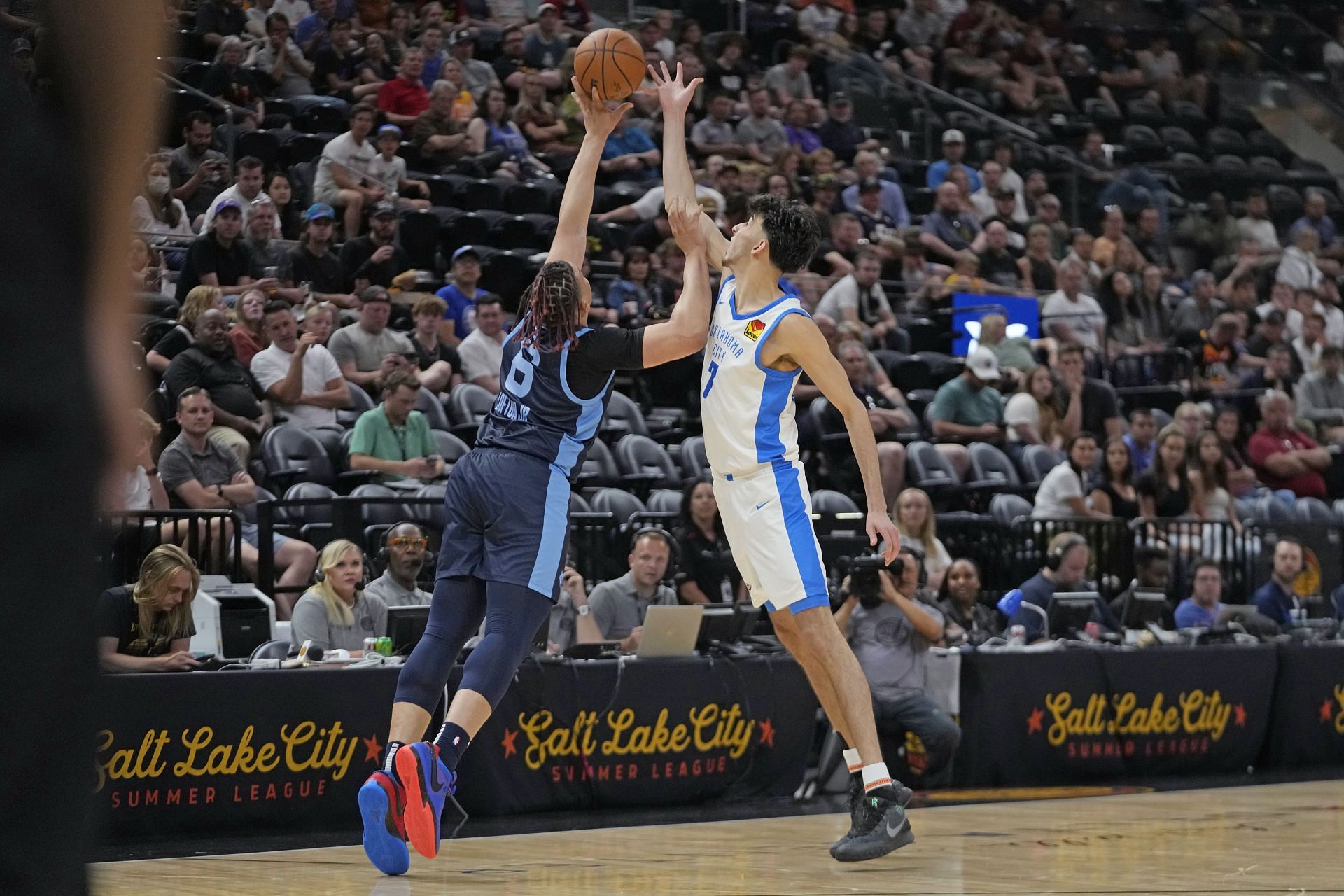 Grizzlies Thunder Basketball